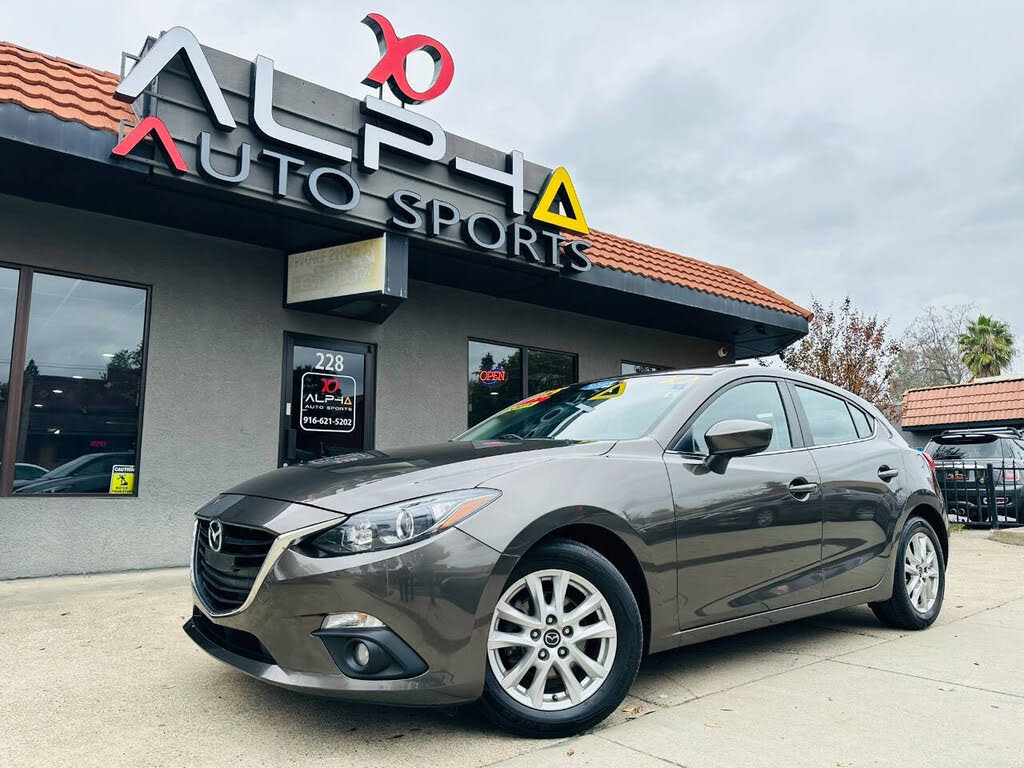 2015 Mazda MAZDA3 i Grand Touring Hatchback