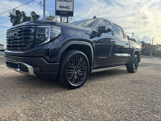 2022 GMC Sierra 1500 Denali Ultimate Crew Cab 4WD