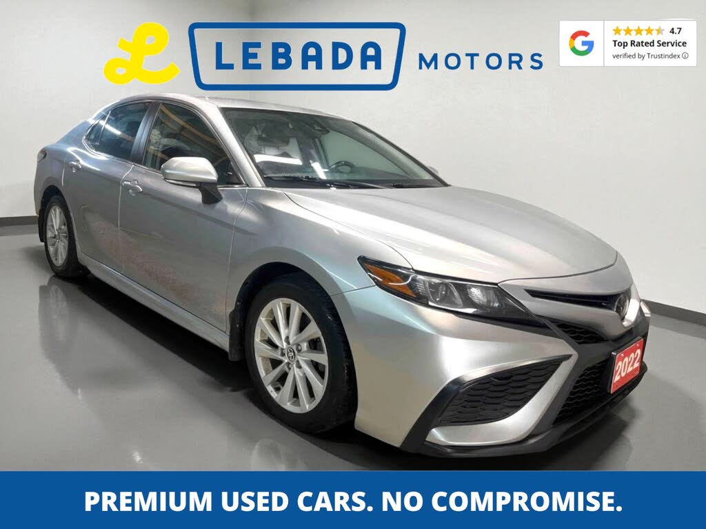 2022 Toyota Camry SE FWD