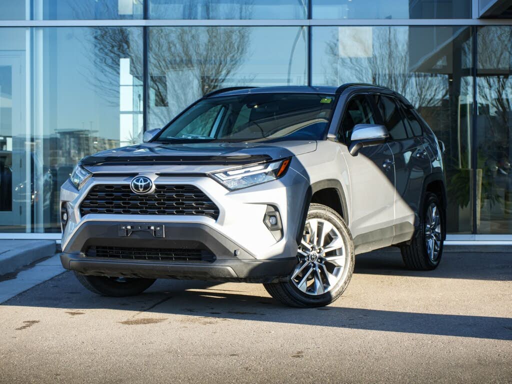 2024 Toyota RAV4 XLE AWD