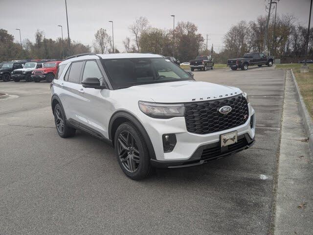 2026 Ford Explorer ST AWD