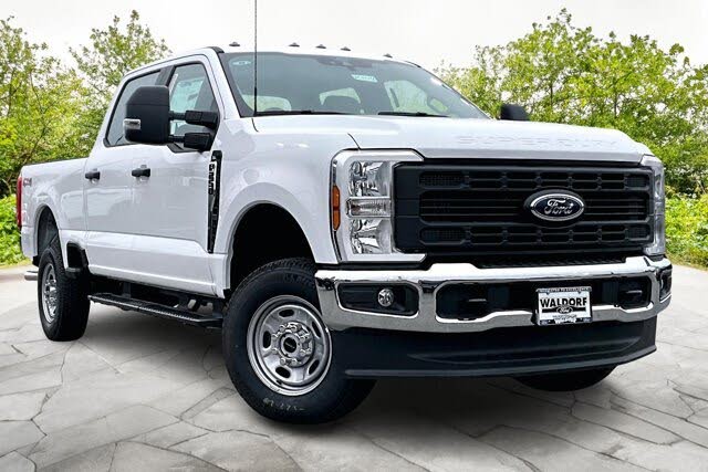 2026 Ford F-250 Super Duty XL Crew Cab 4WD
