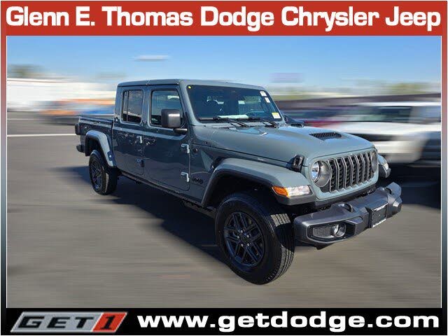 2026 Jeep Gladiator Sport S Crew Cab 4WD