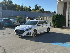 Hyundai Sonata Sport FWD
