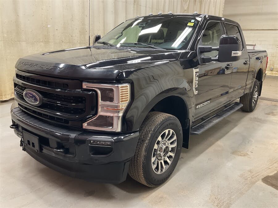 2022 Ford F-350 Super Duty Lariat Crew Cab 4WD