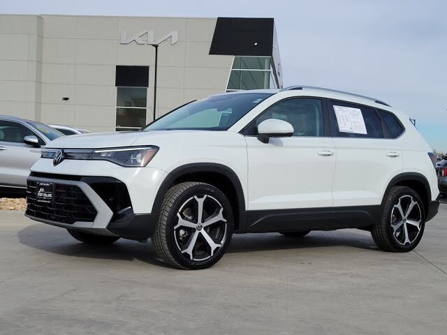 2025 Volkswagen Taos SEL 4Motion