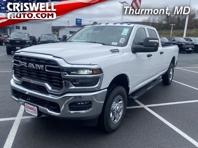 2026 RAM 2500 Tradesman Crew Cab LB 4WD