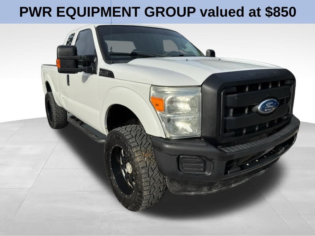 2011 Ford F-350 Super Duty XL SuperCab 4WD