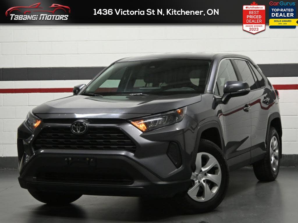 Toyota RAV4 LE AWD 2022