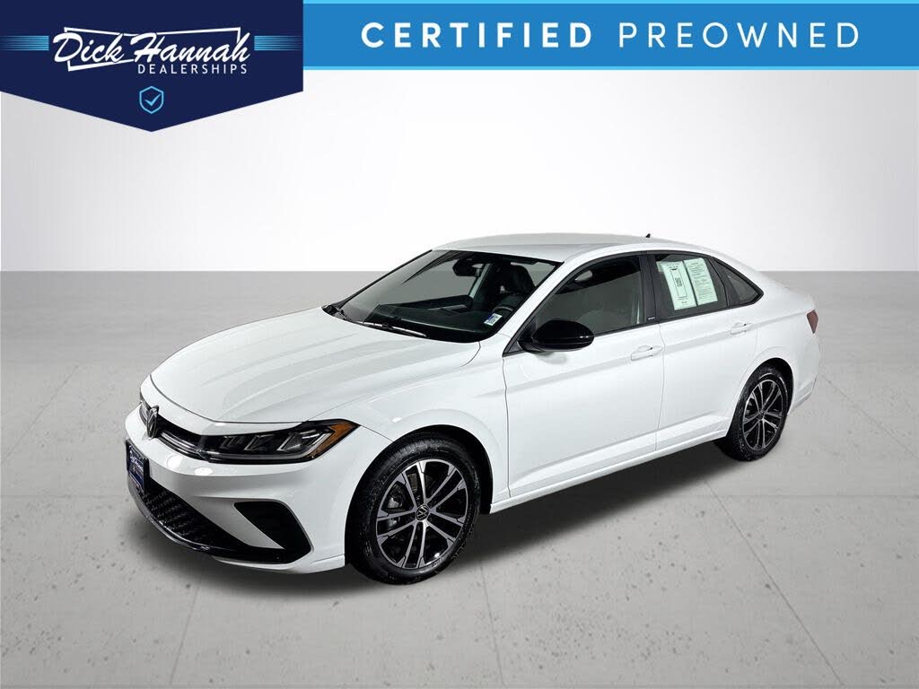 2025 Volkswagen Jetta Sport FWD