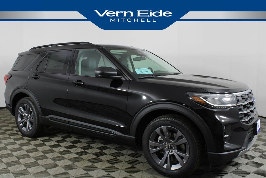 2026 Ford Explorer Active AWD