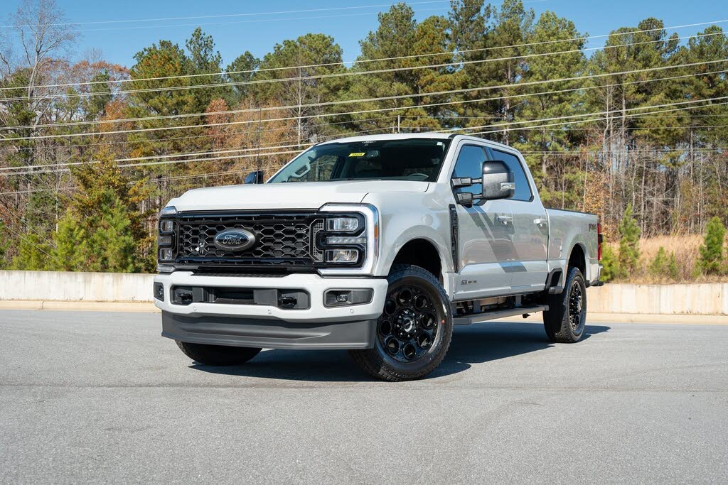 2026 Ford F-250 Super Duty Lariat Crew Cab 4WD