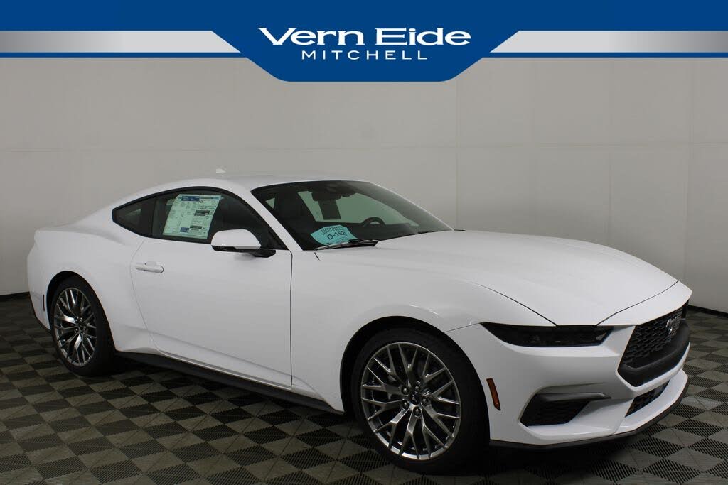 2026 Ford Mustang EcoBoost Premium Fastback RWD