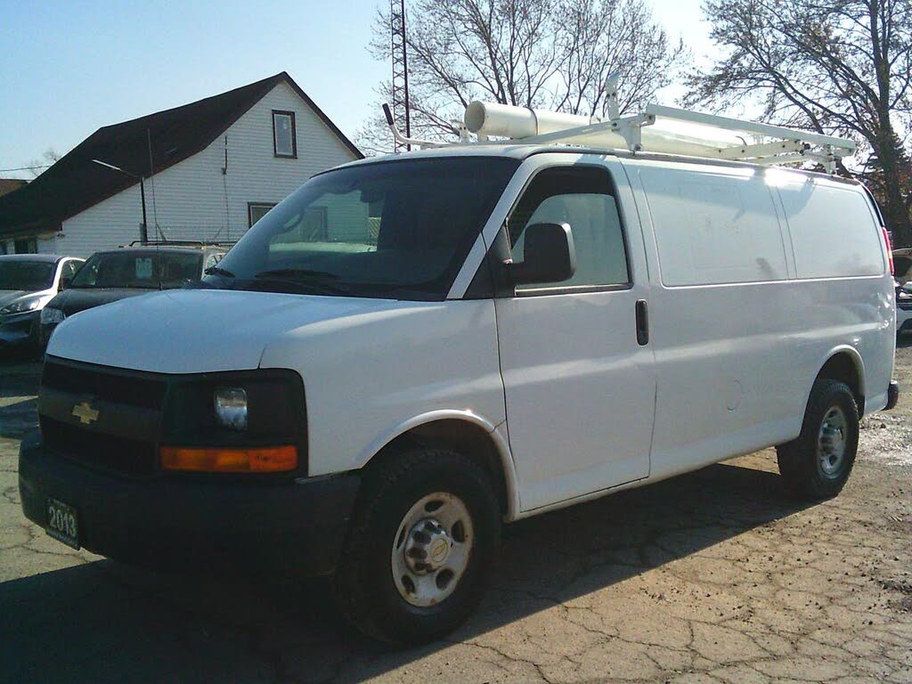 2013 Chevrolet Express Cargo 2500 RWD