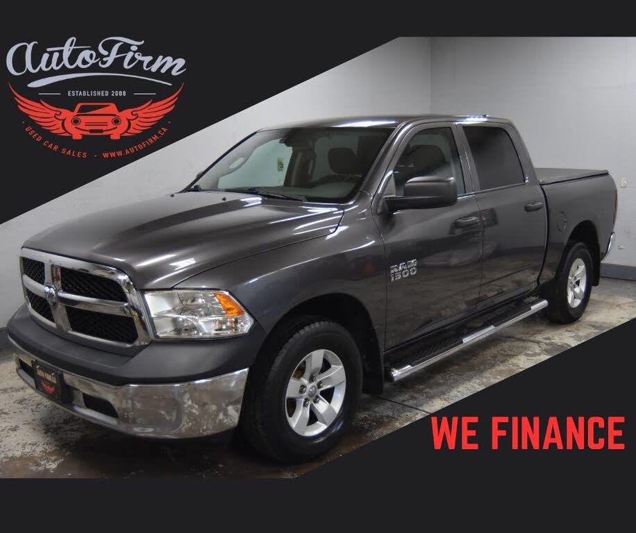 2015 RAM 1500 ST Crew Cab 4WD