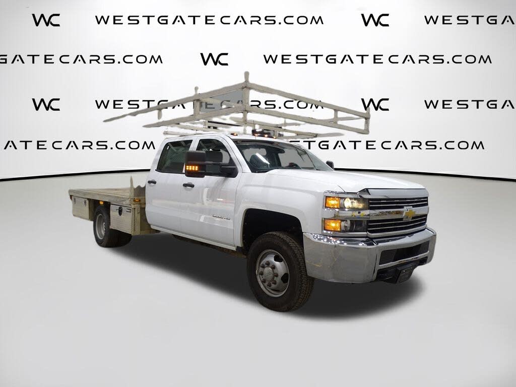 2017 Chevrolet Silverado 3500HD Chassis Work Truck Crew Cab 4WD