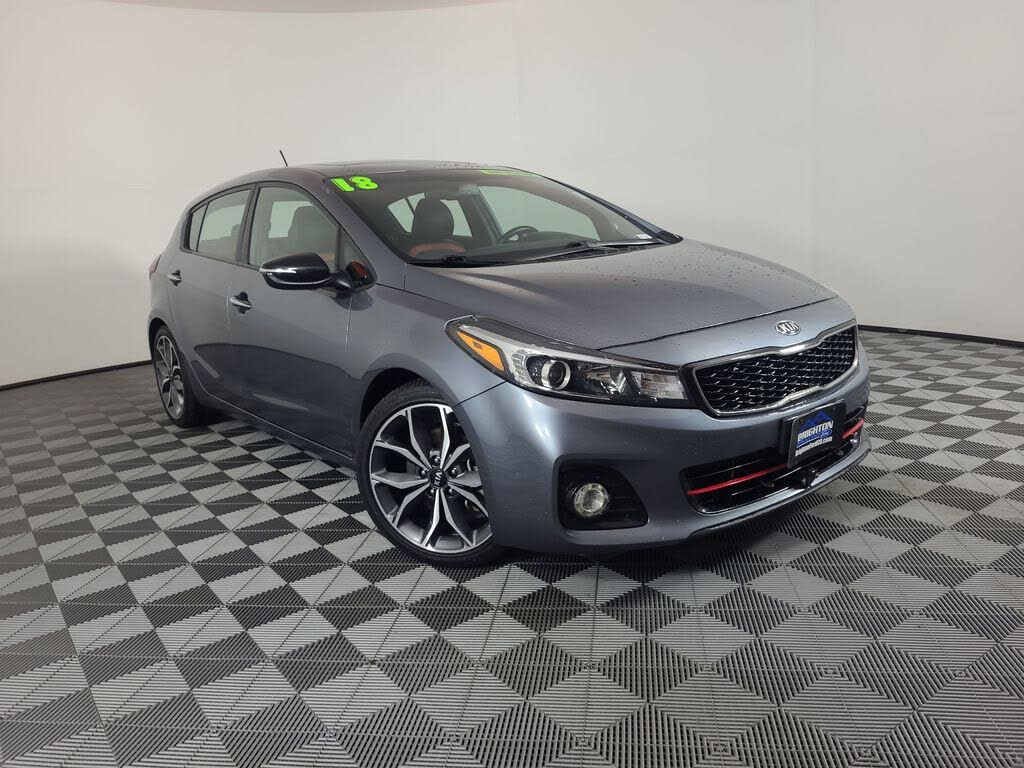 2018 Kia Forte5 SX FWD