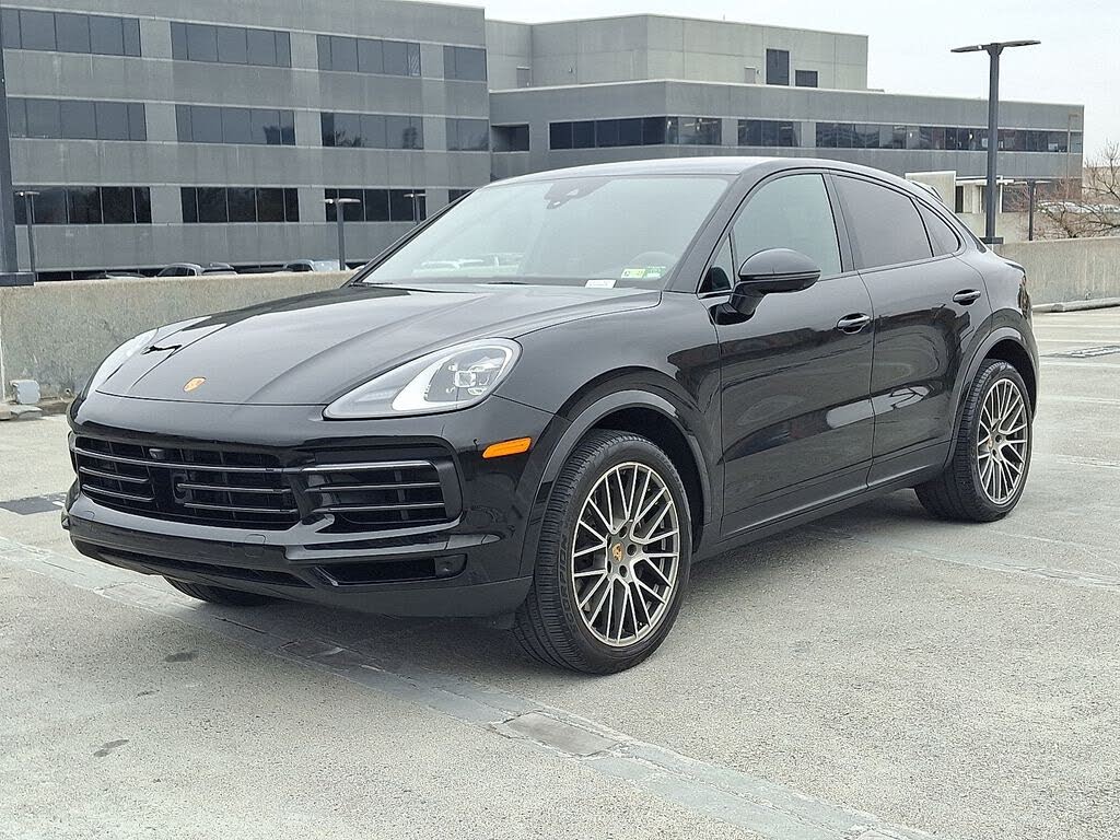 2023 Porsche Cayenne Coupe