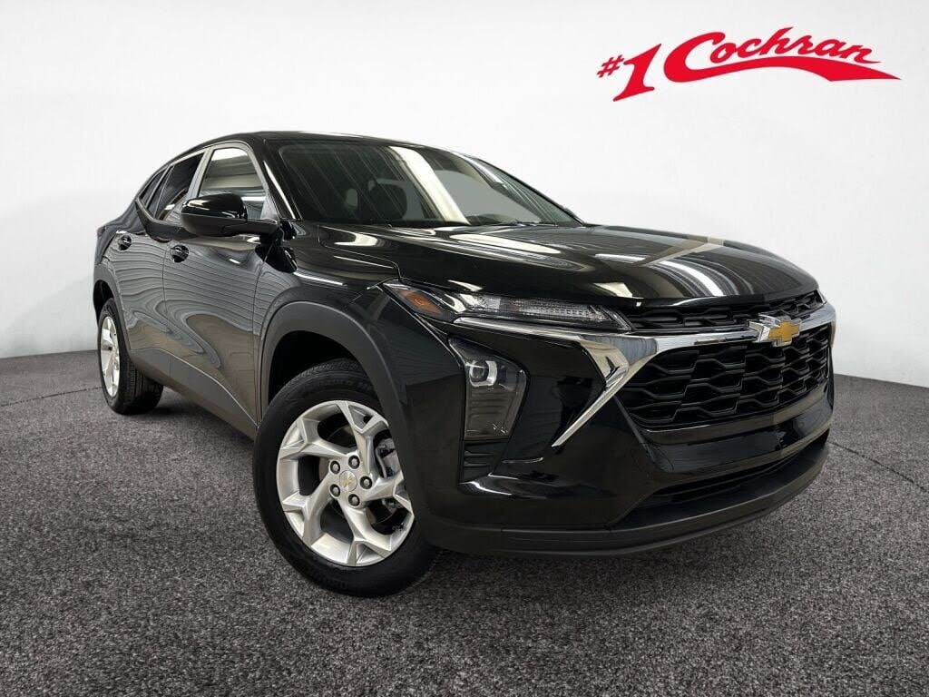 2024 Chevrolet Trax LS FWD