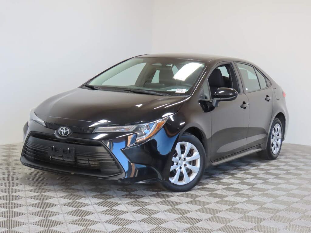 2024 Toyota Corolla LE FWD