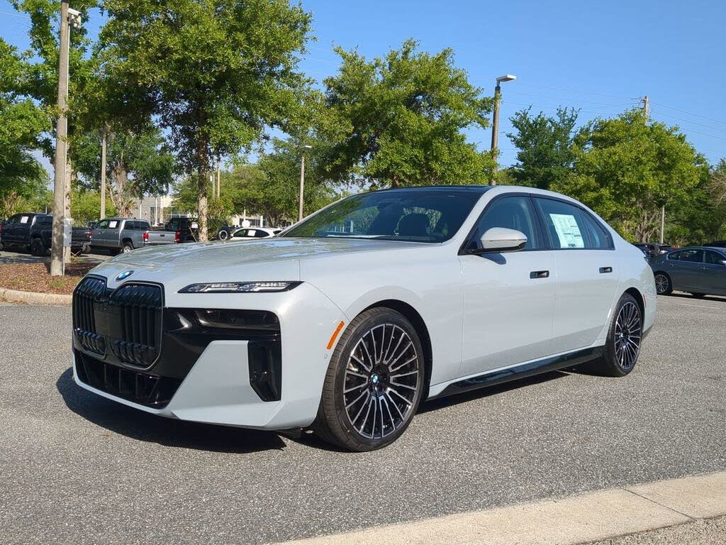 2025 BMW 7 Series 760i xDrive
