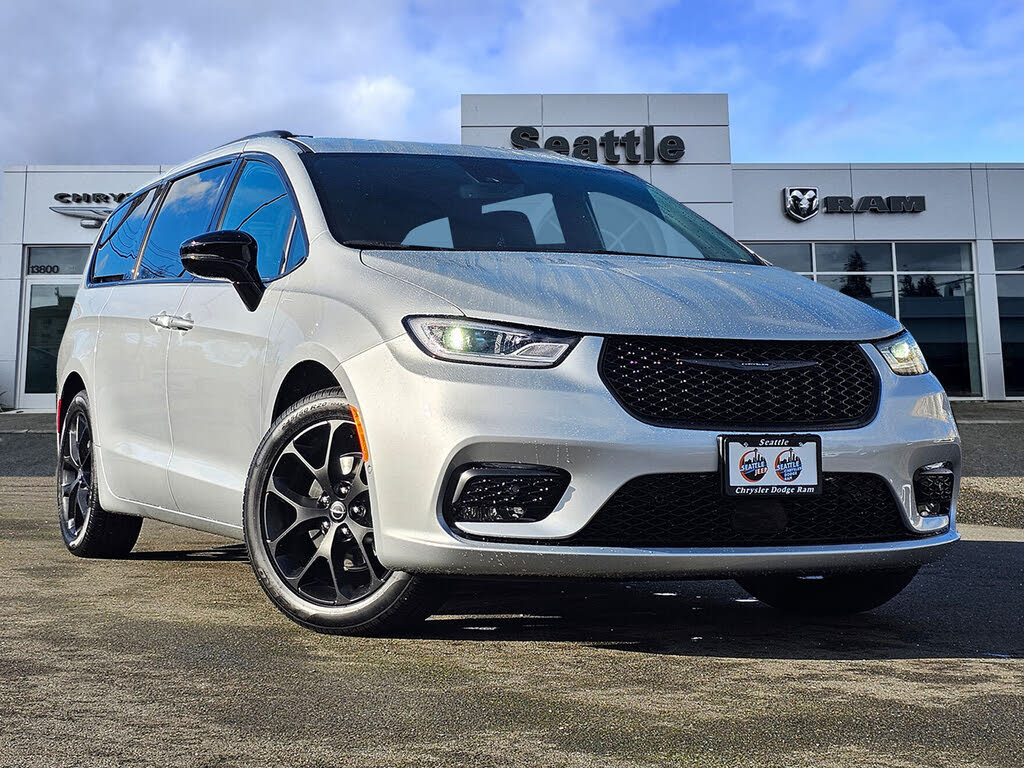 2026 Chrysler Pacifica Select FWD