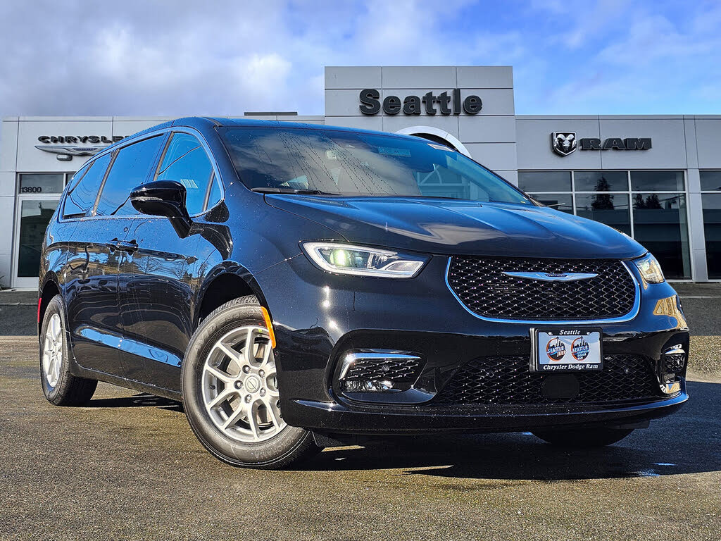 2026 Chrysler Pacifica Select FWD