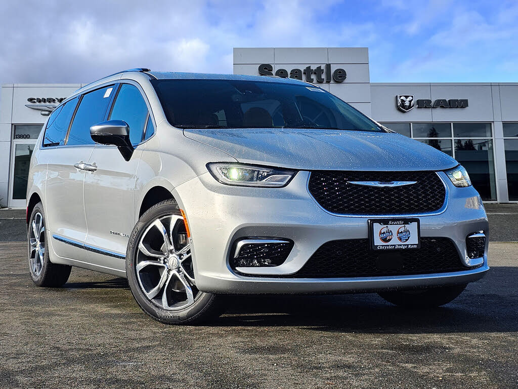 2026 Chrysler Pacifica Pinnacle FWD
