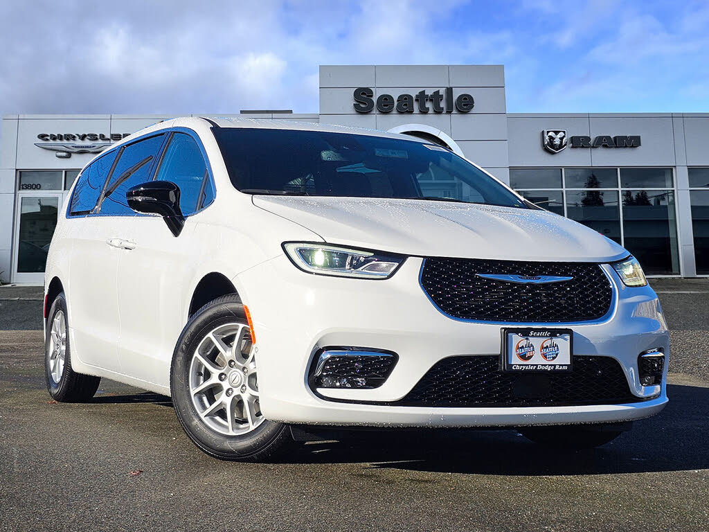 2026 Chrysler Pacifica Select FWD