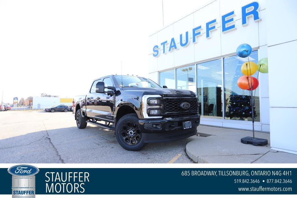 Ford F-250 Super Duty Lariat Crew Cab 4WD 2026