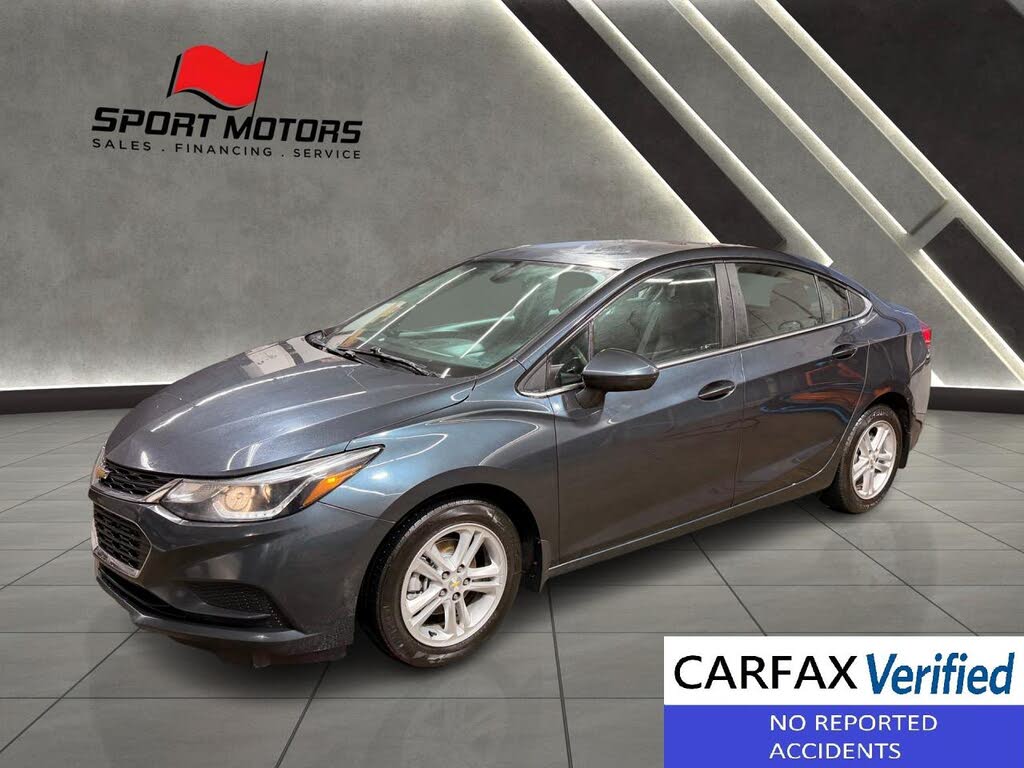 Chevrolet Cruze LT Sedan FWD 2017