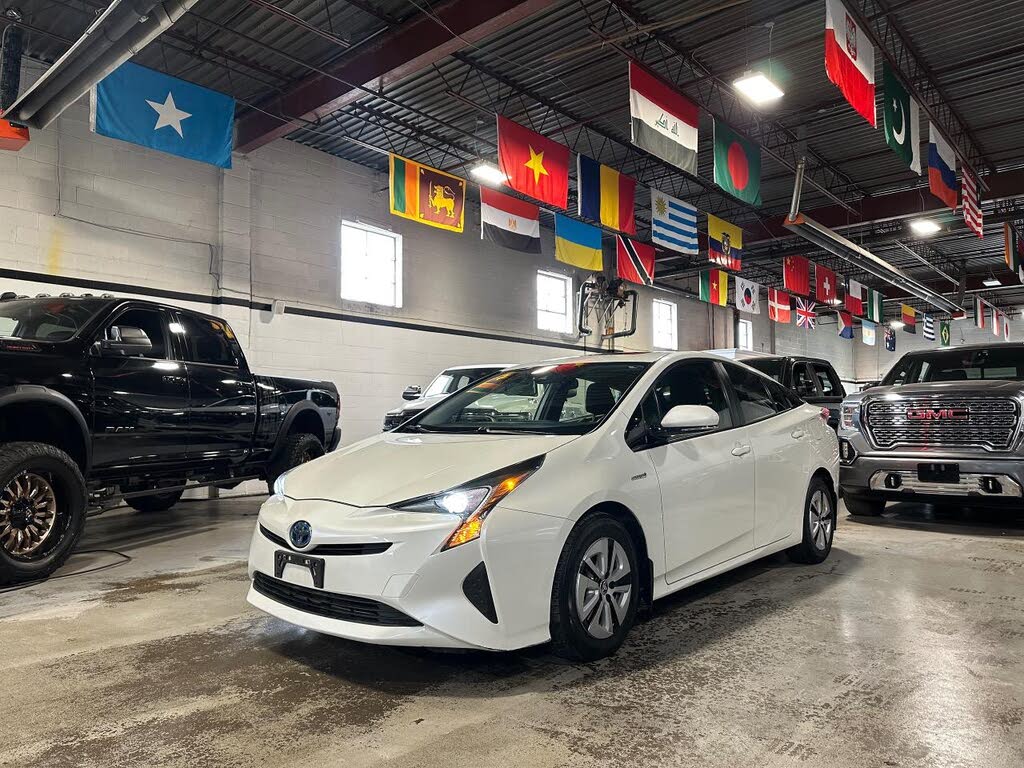 2018 Toyota Prius Touring FWD