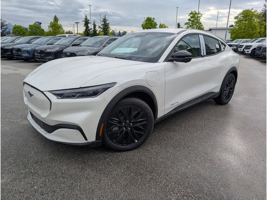 2025 Ford Mustang Mach-E Select AWD