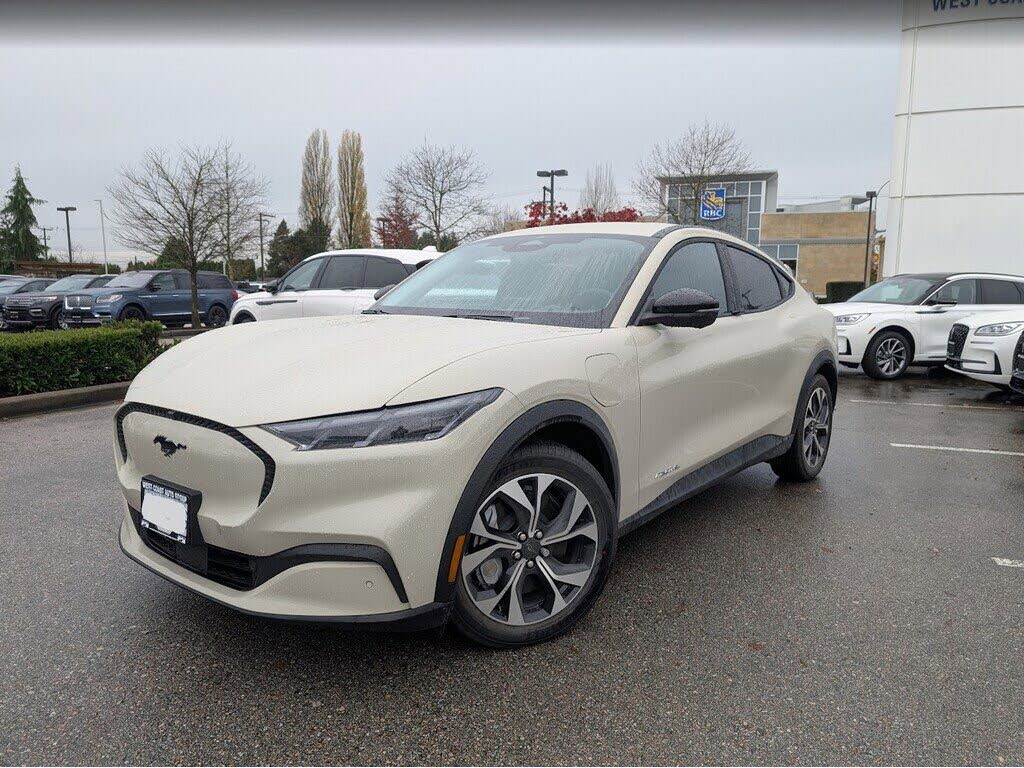 2025 Ford Mustang Mach-E Select AWD