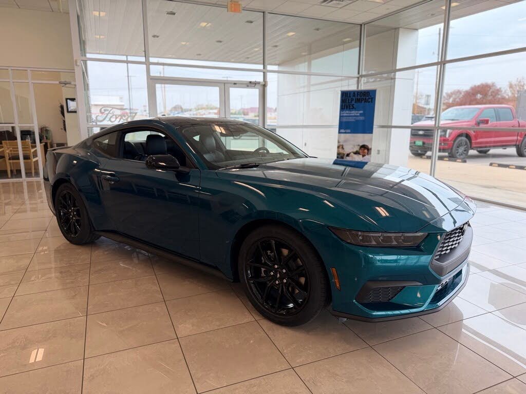 2026 Ford Mustang EcoBoost Premium Fastback RWD