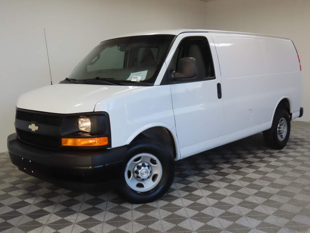 2017 Chevrolet Express Cargo 2500 RWD
