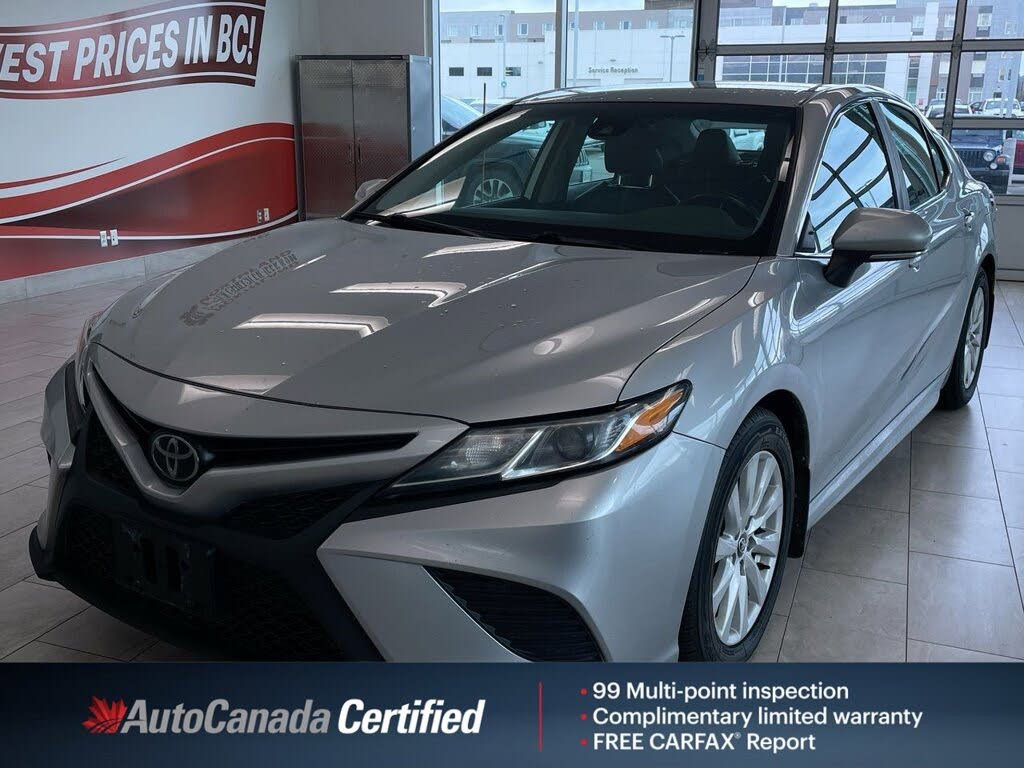 2020 Toyota Camry SE FWD