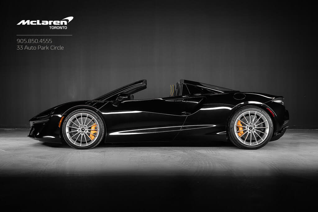 2025 McLaren Artura RWD