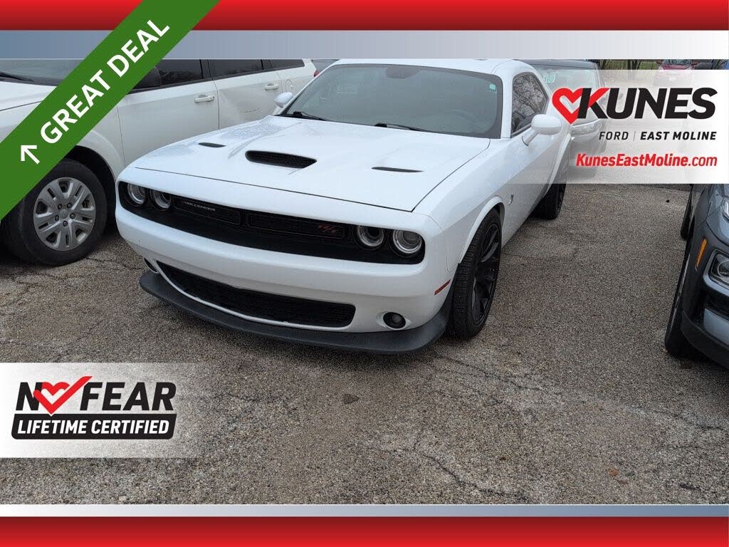 2018 Dodge Challenger R/T Scat Pack RWD