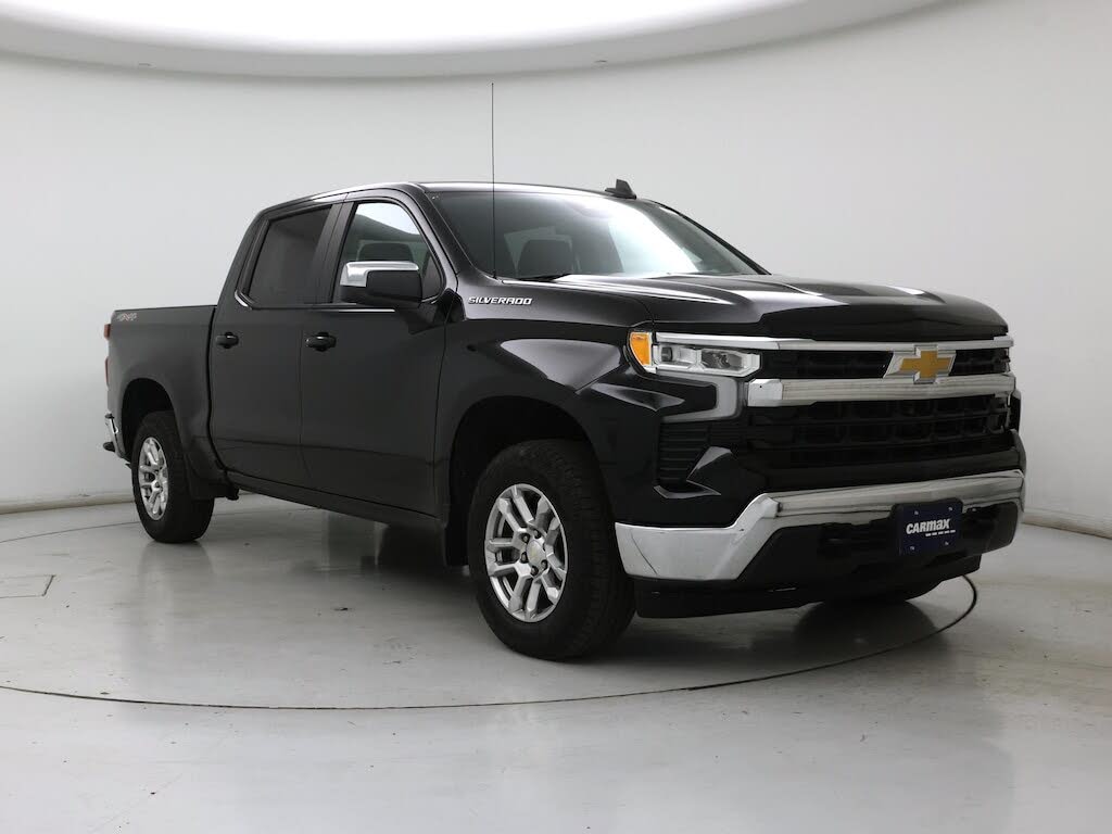 2022 Chevrolet Silverado 1500 LT Crew Cab 4WD