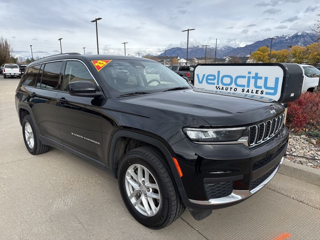 2023 Jeep Grand Cherokee L Laredo 4WD