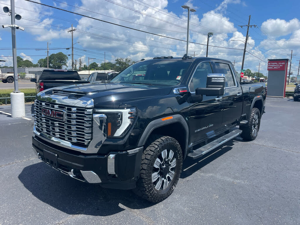 2024 GMC Sierra 2500HD Denali Crew Cab 4WD