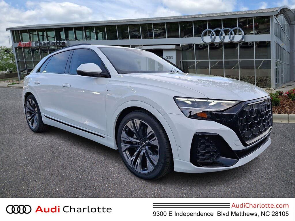 2025 Audi Q8 quattro Premium Plus 55 TFSI