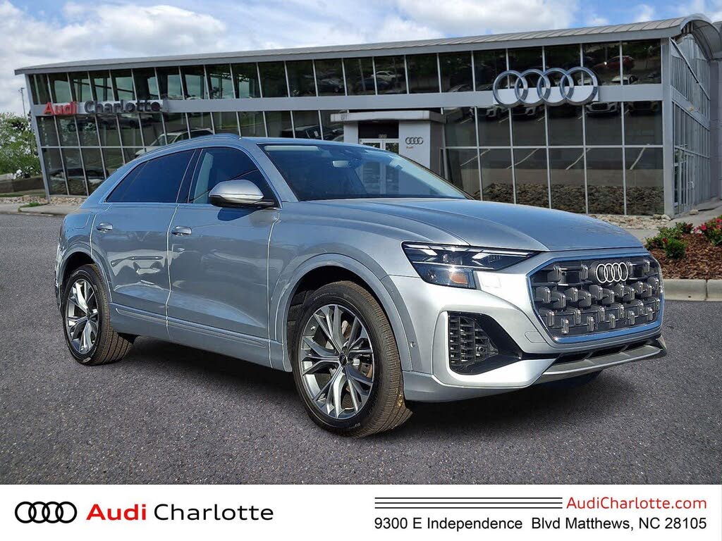 2025 Audi Q8 quattro Premium 55 TFSI