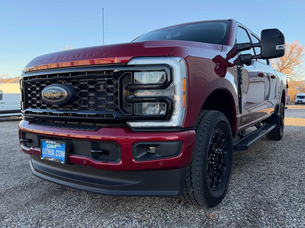 2026 Ford F-250 Super Duty Lariat Crew Cab 4WD