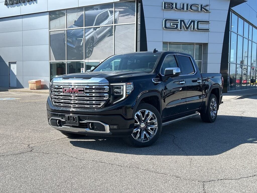 GMC Sierra 1500 Denali Crew Cab 4WD 2025