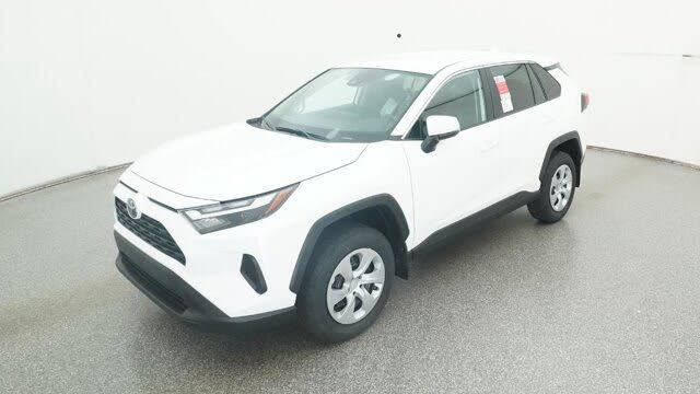 2025 Toyota RAV4 LE FWD