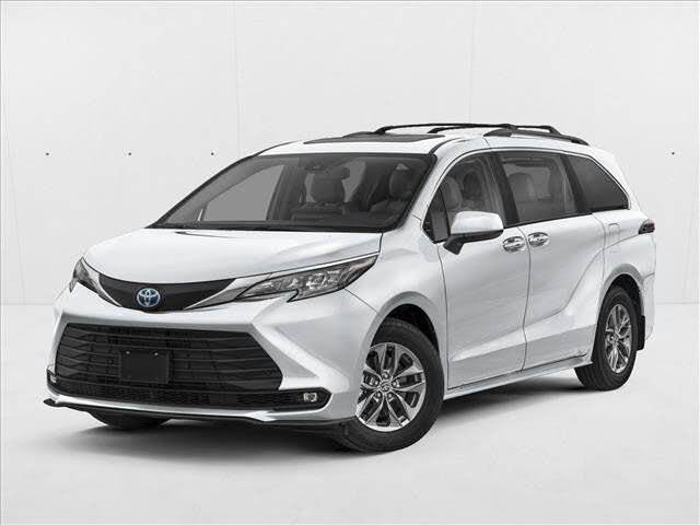 2026 Toyota Sienna XLE 7-Passenger AWD