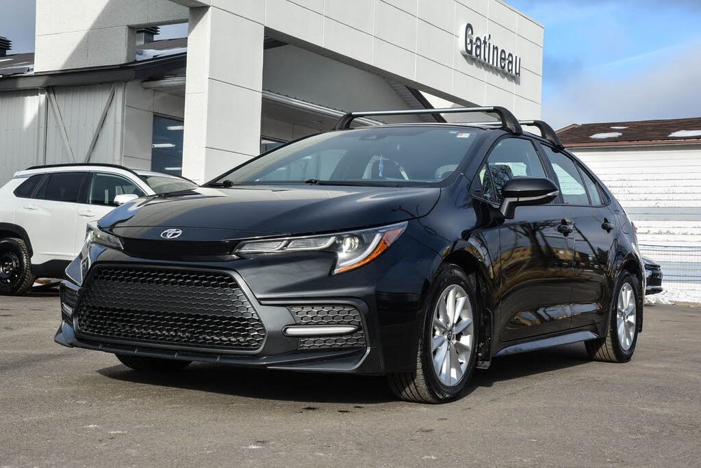 2022 Toyota Corolla SE FWD