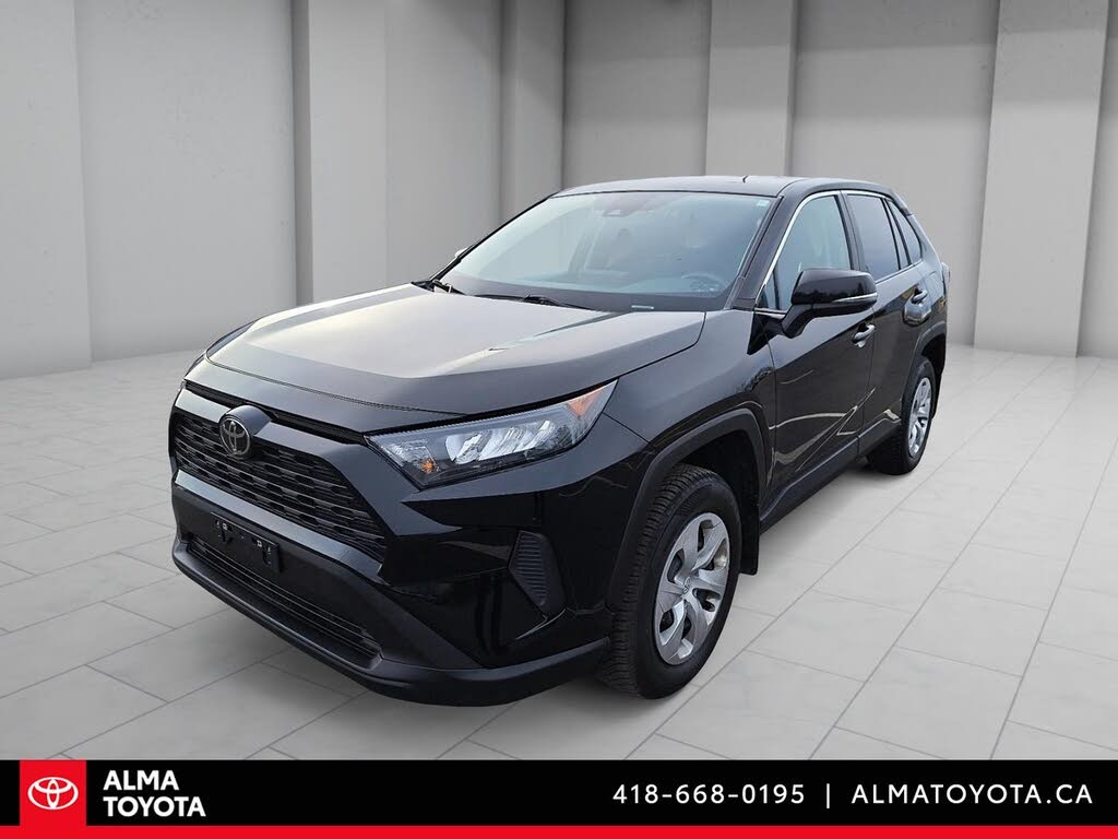 2023 Toyota RAV4 LE AWD